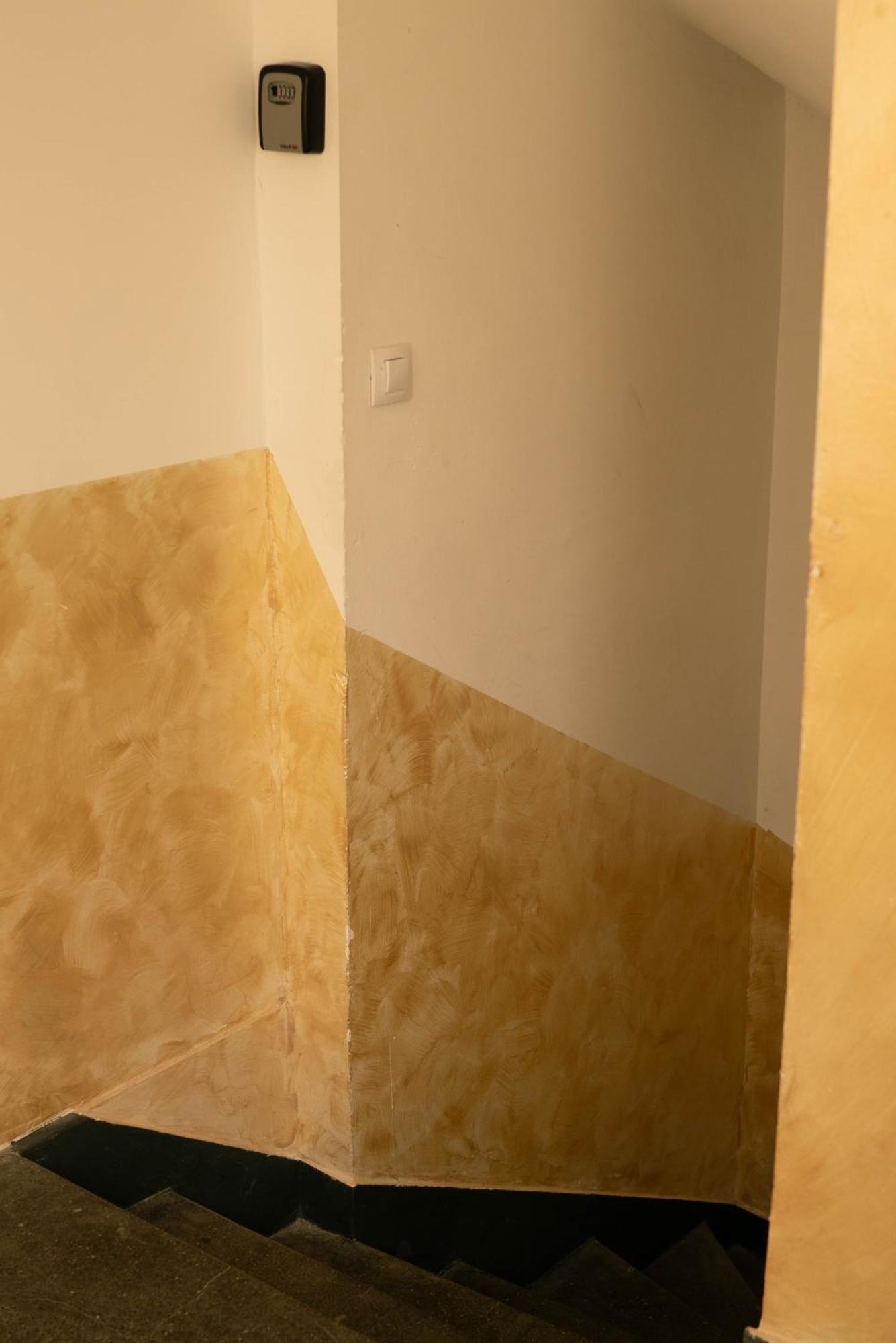 2-Bedroom Flat - Sunny Balcony พลอฟดิฟ ภายนอก รูปภาพ